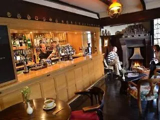 Newby Bridge Hotel Otel 3*