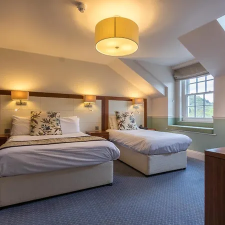Hotel Newby Bridge Hotel 3*