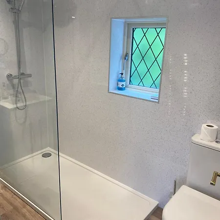 ニュービー ブリッジ 3* ニュービー・ブリッジ