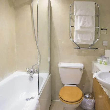 ニュービー ブリッジ ホテル