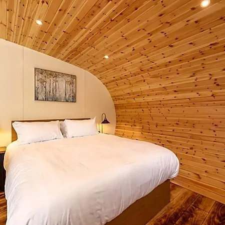 Newby Bridge Hotel 3*