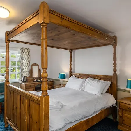 Отель Newby Bridge Hotel