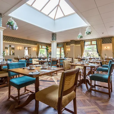 Newby Bridge Hotel Отель 3*