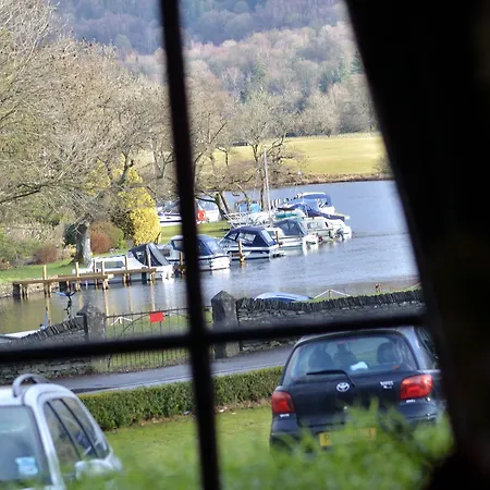 Newby Bridge Hotel Ньюбай Бридж