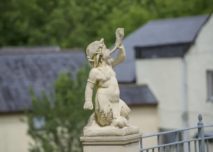 Hotel Newby Bridge Hotel 3*