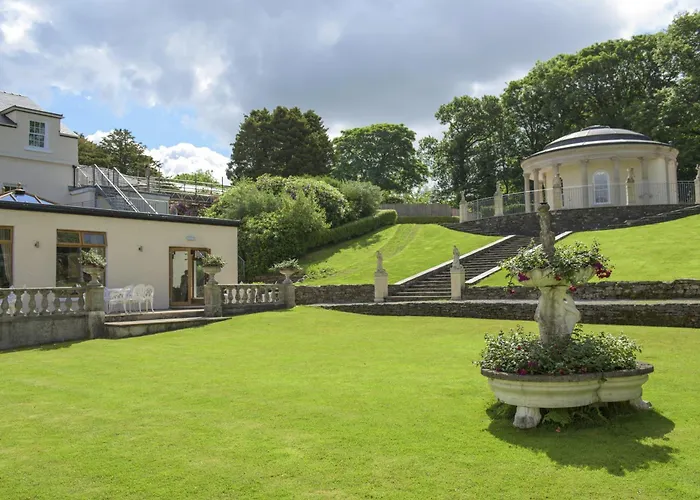 Newby Bridge Hotel 3*