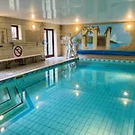 Newby Bridge Hotel 3*