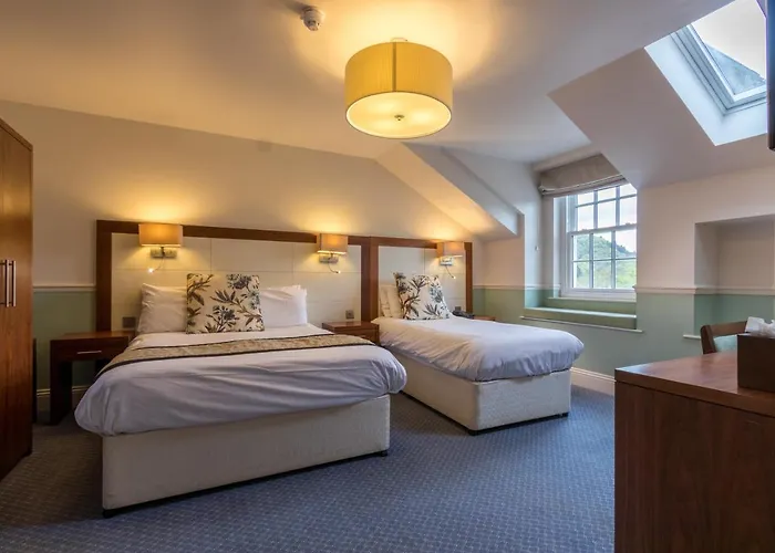 Hotel Newby Bridge Hotel 3*