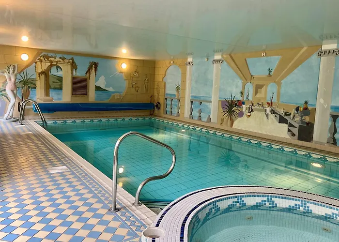 Newby Bridge Hotel 3*