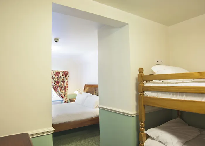 Hotel Newby Bridge Hotel 3*
